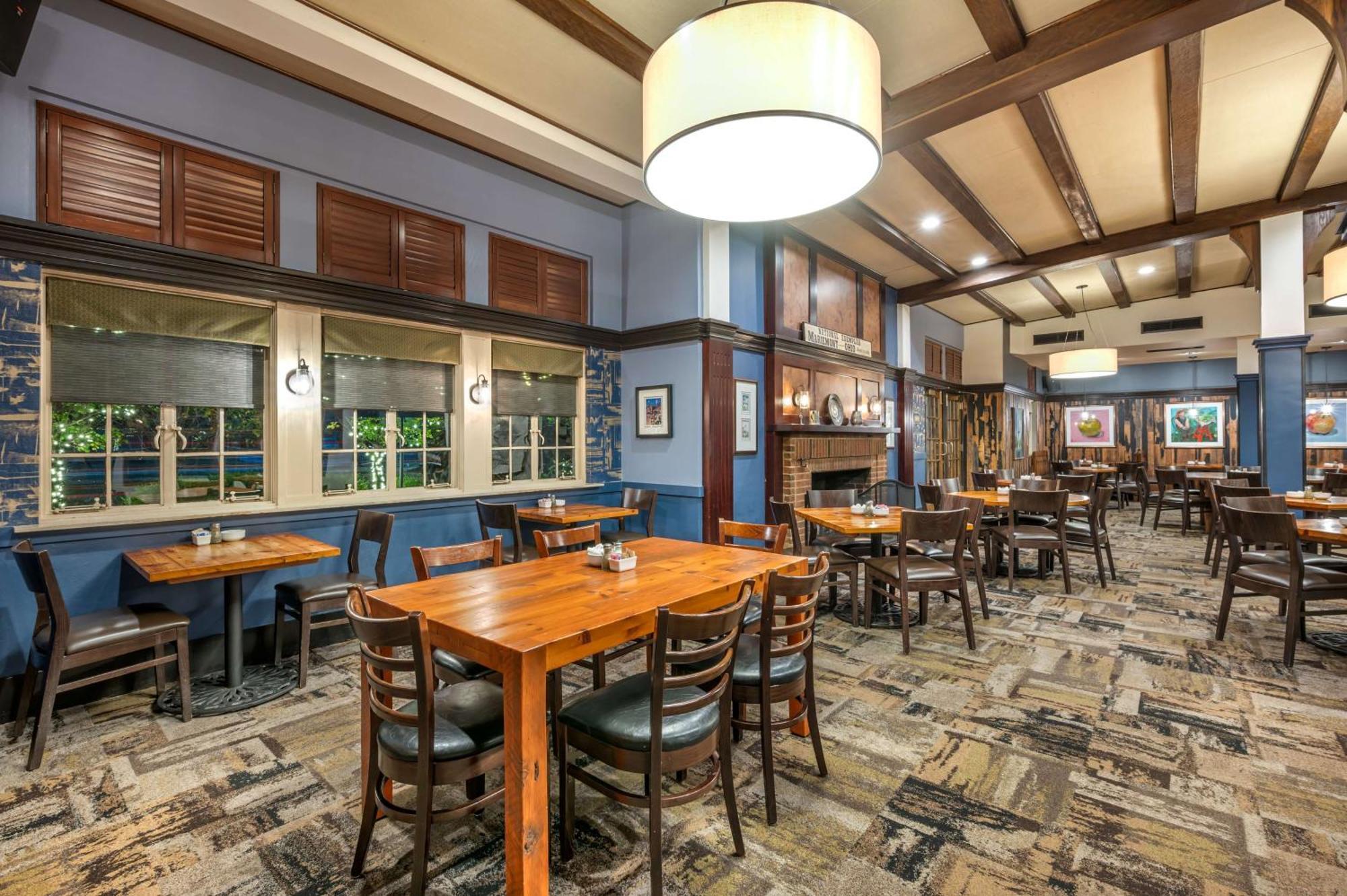 Best Western Premier Mariemont Inn Цинциннати Экстерьер фото