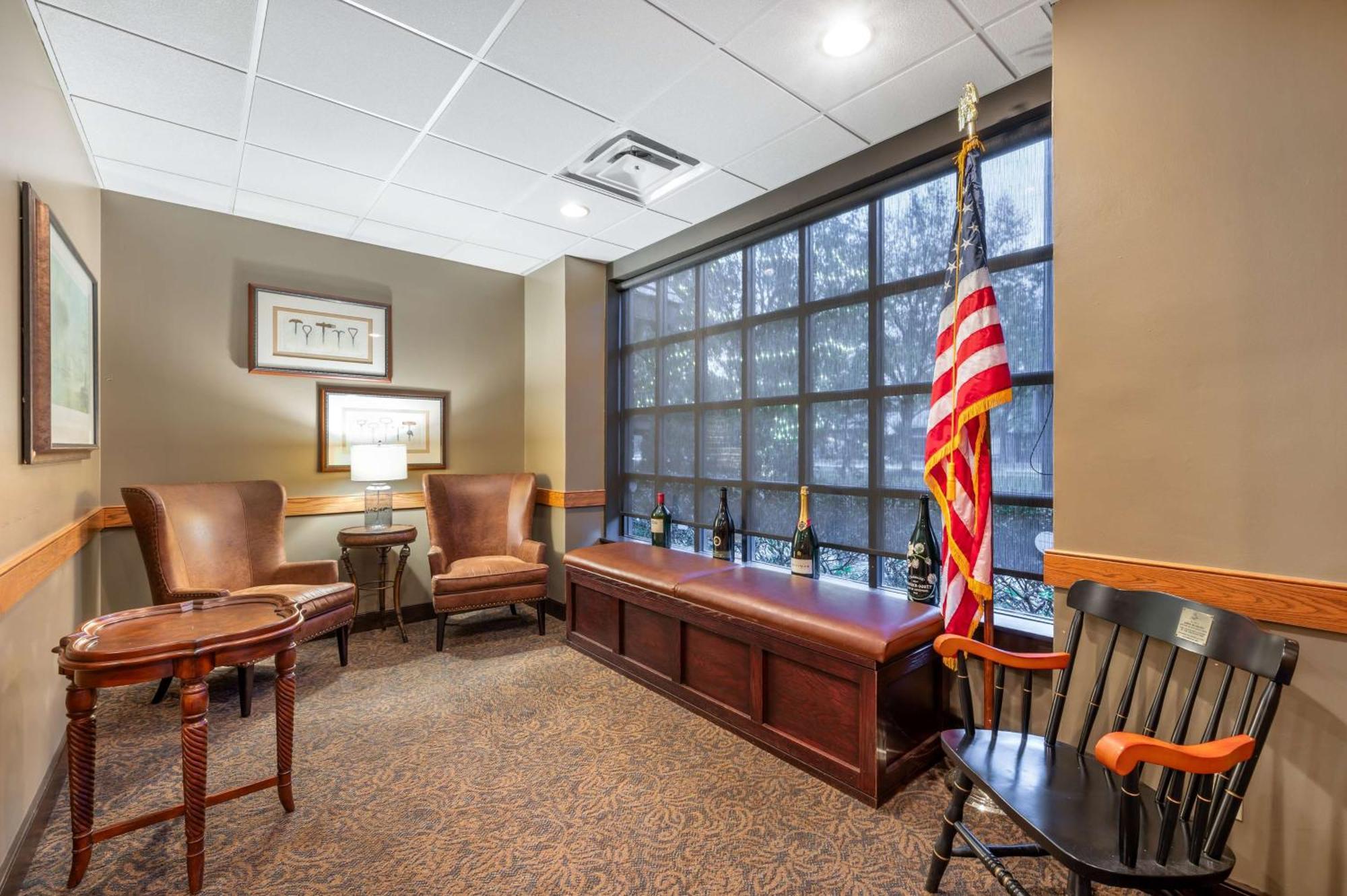 Best Western Premier Mariemont Inn Цинциннати Экстерьер фото